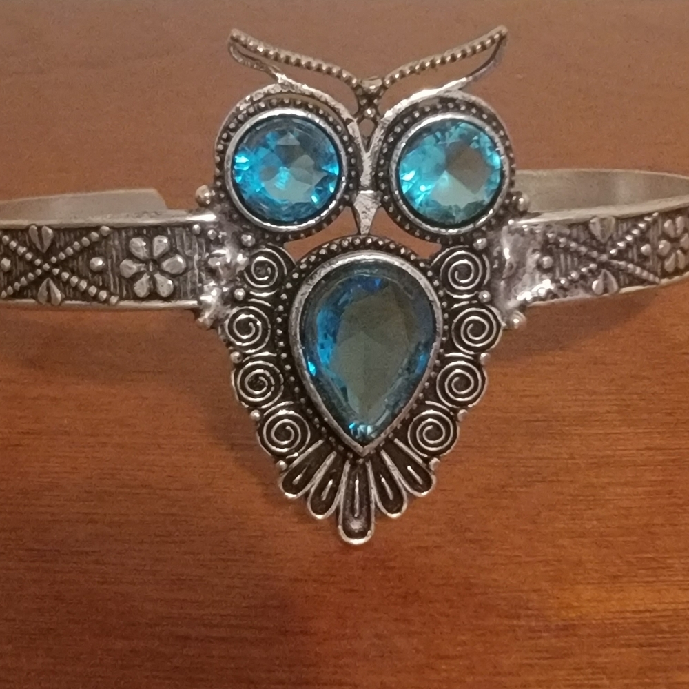 Beautiful Blue Topaz Owl Bracelet